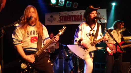 Suamenlejjona Street Bar 95:ss&auml;